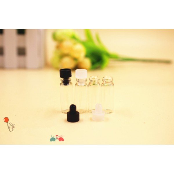 100PCS Clear Empty Mini Glass Bottle Small Glass Vials With  White Cap Perfume Sample Vial Mini Aroma Bottle Gift  0.5ml