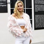 Simplee Fluffy warm faux fur coat women Fake fur short winter coat female 2017 autumn chic pink party casual furry overcoat